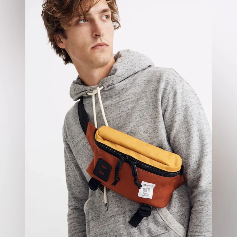 Madewell / Topo Designs Army Green Belt Bag - Picture 2 of 2